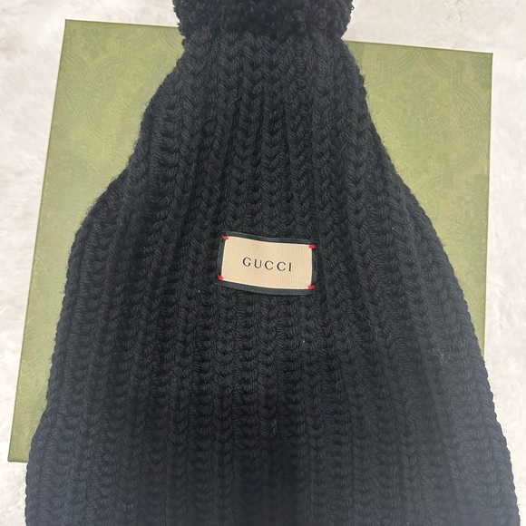 GUCCI  black beanie - Picture 5 of 7